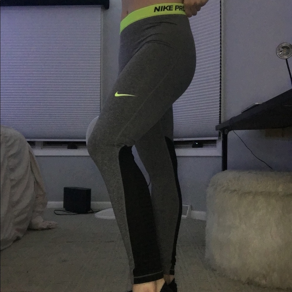 Grey Nike Leggings